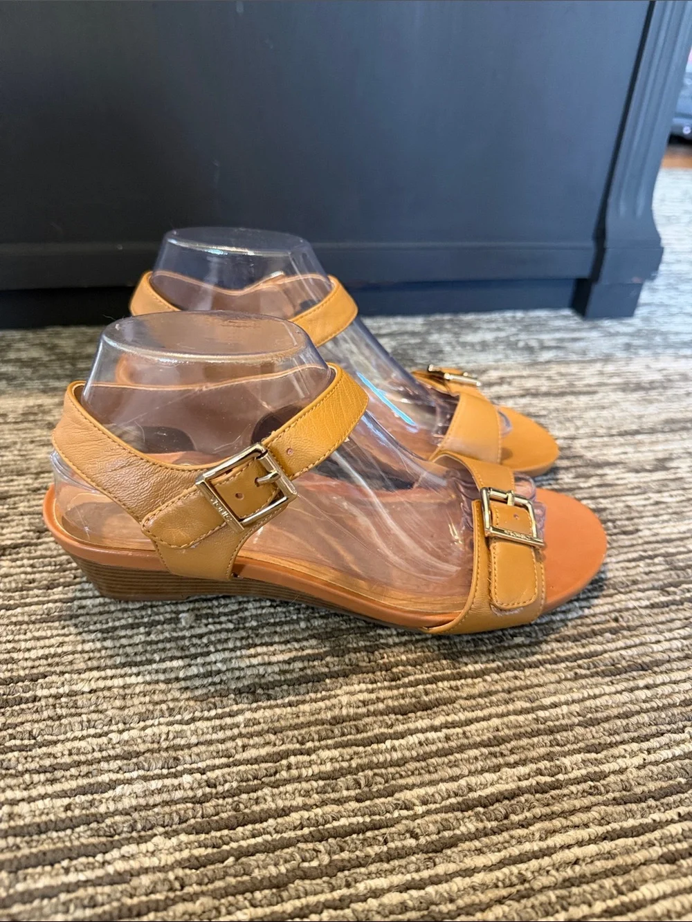 Vionic Frances Wedge Sandals Size 8 Wide